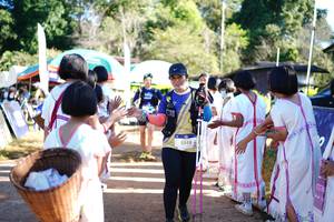 BIB: 2588
                            <button type="button" onclick="openModal(19046576)" class="btn btn-primary btn-sm float-right btn-popup" data-toggle="modal" data-target=".modal-high-quality">
                        <i class="fas fa-shopping-cart"></i> Add to Cart
                    </button>
                                            <button type="button" onclick="isThisMe(19046576, true)" class="btn btn-success btn-sm float-right btn-popup btn-isme hidden" data-toggle="tooltip" data-placement="bottom" title="นี่คือรูปของคุณใช่ไหม คลิกที่นี่เพื่อเอาเข้าอัลบั้ม">
                        <i class="fas fa-plus"></i> Add to album
                    </button>
                    <button type="button" onclick="isThisMe(19046576, false)" class="btn btn-warning btn-sm float-right btn-popup btn-isnotme hidden">
                        <i class="fas fa-ban"></i> Remove from album
                    </button>